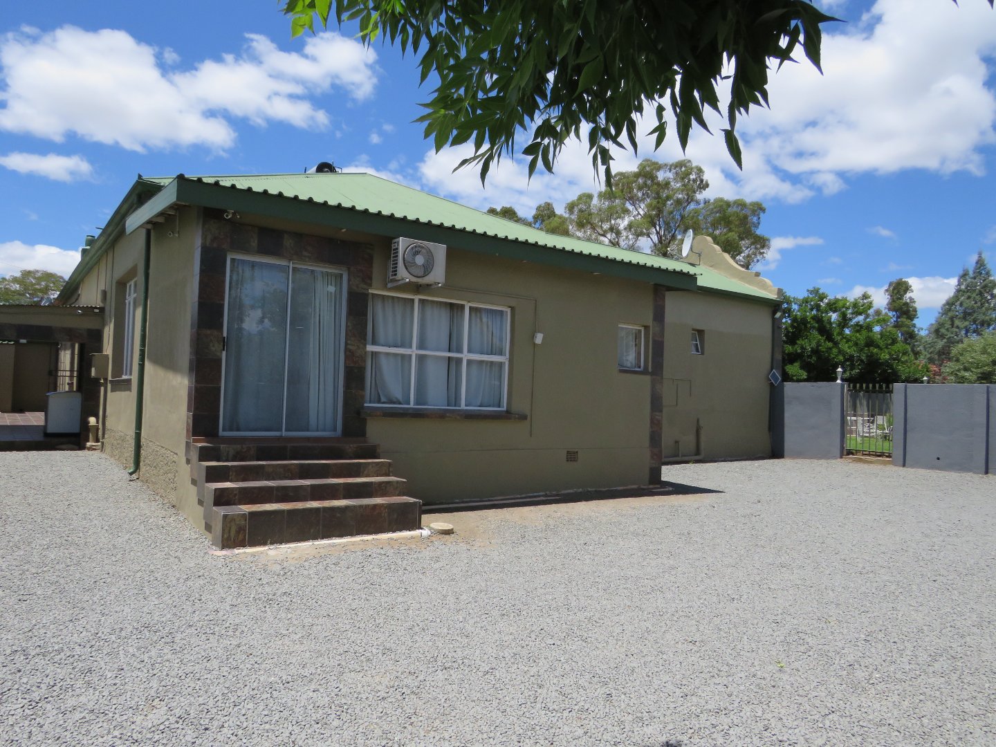 13 Bedroom Property for Sale in Colesberg Northern Cape